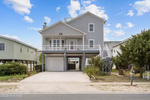 92 E Second St, Ocean Isle Beach, NC 28469