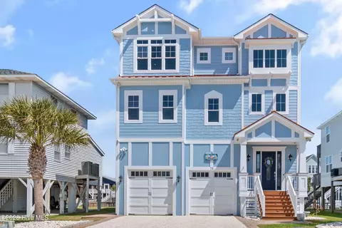 76 Fairmont St, Ocean Isle Beach, NC 28469