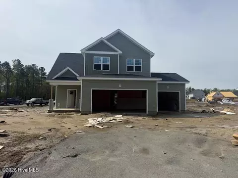 828 Hidden Bridge Rd, Jacksonville, NC 28546