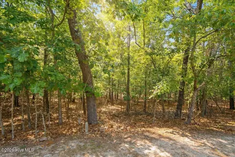 172 James Dr, Seven Lakes, NC 27376