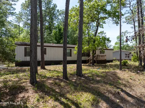 295 Redwood Rd, Southport, NC 28461