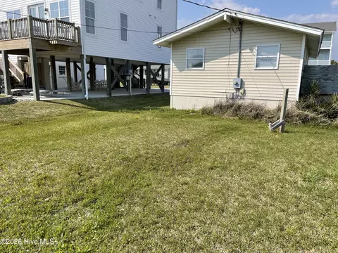310 E Terminal Blvd, Atlantic Beach, NC 28512 photo 2