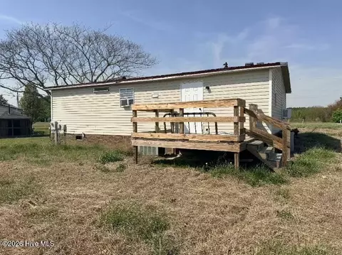 1132 E Park Rd, Williamston, NC 27892 photo 2