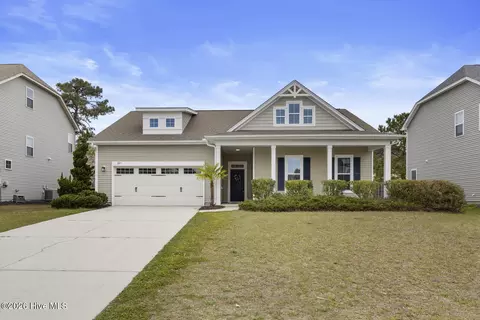 207 Willow Ridge Dr, Holly Ridge, NC 28445