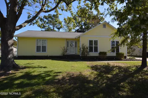 212 Branchwood Dr, Jacksonville, NC 28546