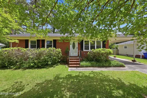 121 Bryan Blvd, Havelock, NC 28532