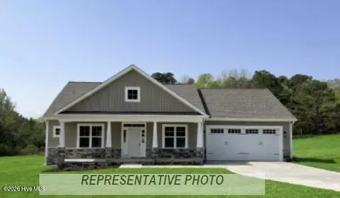 2449 Murdocksville Rd, West End, NC 27376