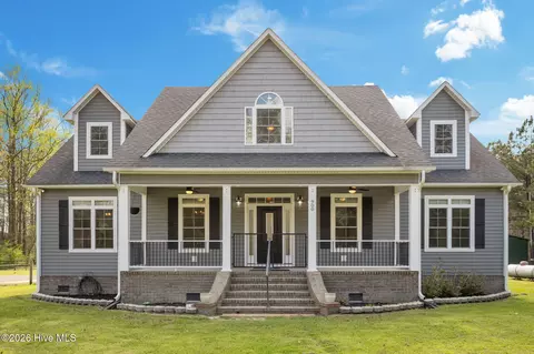900 Haw Branch Rd, Beulaville, NC 28518