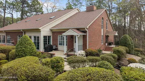 9265 Us 15-501 Hwy #17D, Pinehurst, NC 28374