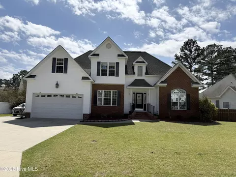 714 Tabard Rd, Winterville, NC 28590