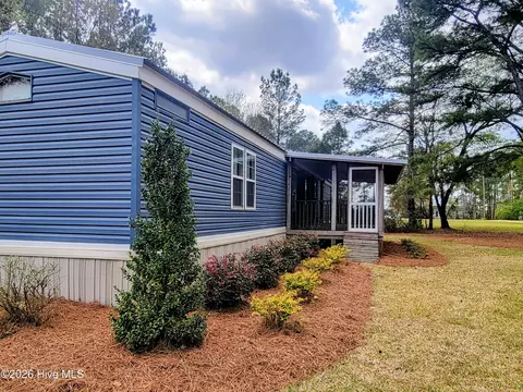 74 Woodlief Dr, White Lake, NC 28337