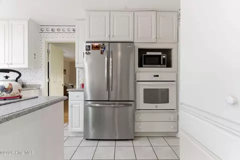 Kitchen - 205 Baltusrol Ln, Pinehurst, NC 28374 photo 5 of 5