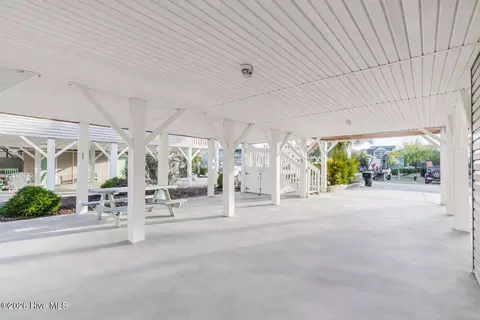 Exterior - 406 36th St, Sunset Beach, NC 28468 photo 8 of 11