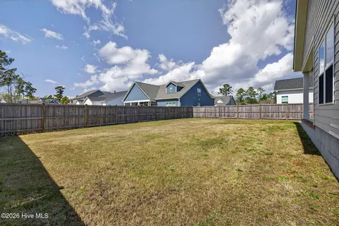 Exterior - 473 Arden Dr, Hampstead, NC 28443 photo 8 of 14