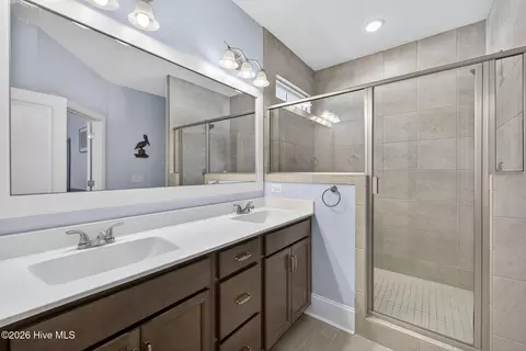 Bath - 473 Arden Dr, Hampstead, NC 28443 photo 1 of 3