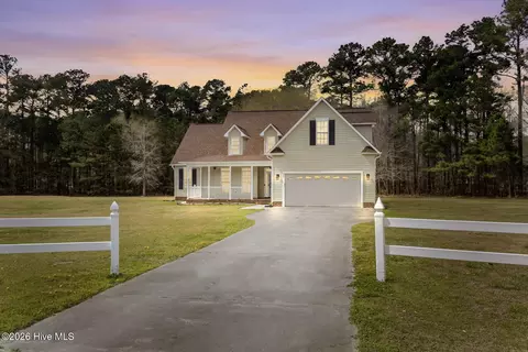 404 California Cutoff Rd, Jacksonville, NC 28546