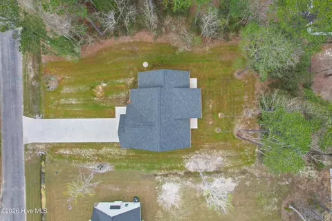 523 Leatherwood Dr NW, Calabash, NC 28467
