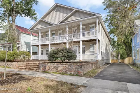 405 S 6th St #4, Wilmington, NC 28401