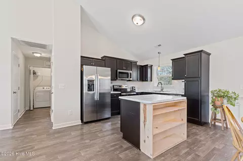 Kitchen - 704 W Warner Ct, Hubert, NC 28539 photo 1 of 4