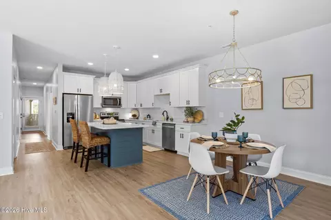 Dining - 400 Lighthouse Ln #B2, Cedar Point, NC 28584 photo 1 of 3