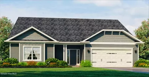 326 Eastwood Dr, Wallace, NC 28466