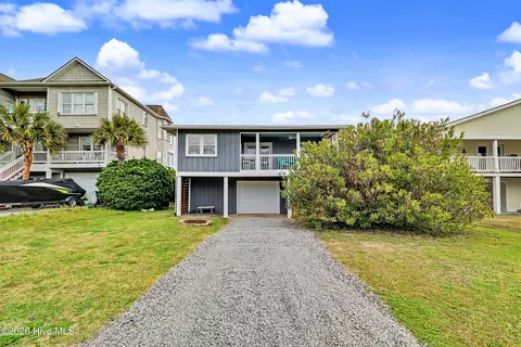 512 Caswell Beach Rd, Oak Island, NC 28465