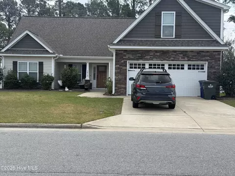3813 E Baywood Ln, Greenville, NC 27834