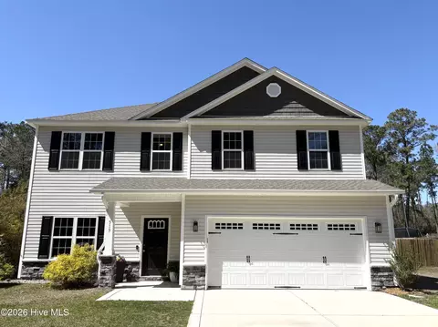 519 Stately Pines Rd, New Bern, NC 28560
