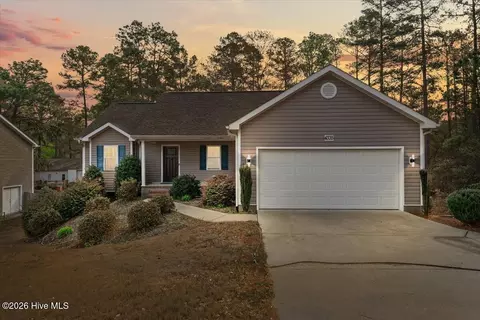 4335 Murdocksville Rd, West End, NC 27376