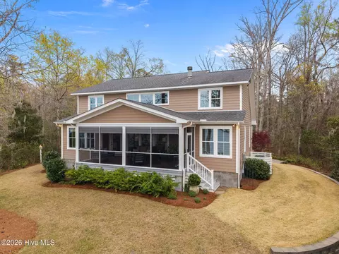 Exterior - 386 Little Acre Ln, Bath, NC 27808 photo 1 of 13