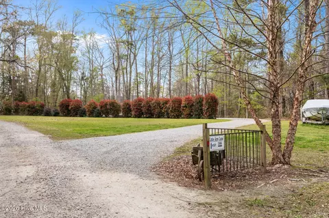 Exterior - 386 Little Acre Ln, Bath, NC 27808 photo 6 of 13