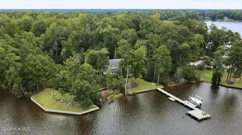 386 Little Acre Ln, Bath, NC 27808