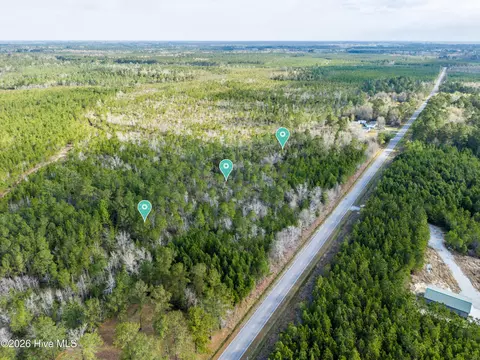258 Hardy Graham Rd, Maple Hill, NC 28454