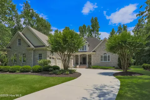 107 Red Sunset Ct, Wallace, NC 28466