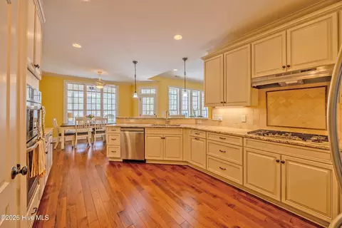 Kitchen - 107 Red Sunset Ct, Wallace, NC 28466 photo 2 of 5