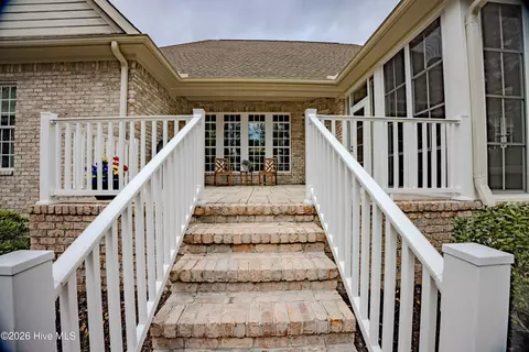 Exterior - 107 Red Sunset Ct, Wallace, NC 28466 photo 14 of 18