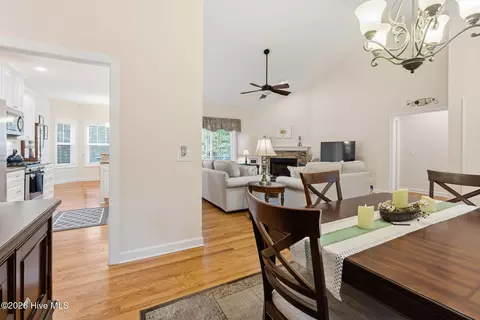 Dining - 290 Pinyon Cir, Pinehurst, NC 28374 photo 3 of 3