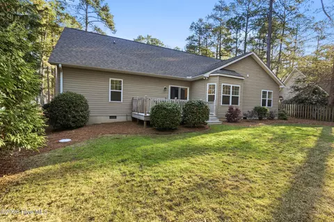 Exterior - 290 Pinyon Cir, Pinehurst, NC 28374 photo 4 of 5