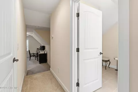 Entry Way - 290 Pinyon Cir, Pinehurst, NC 28374 photo 2 of 2