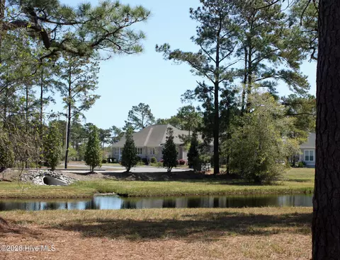 6652 Summerhill Gln SW, Ocean Isle Beach, NC 28469