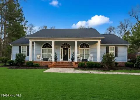 251 Whites Crossing Ln, Whiteville, NC 28472
