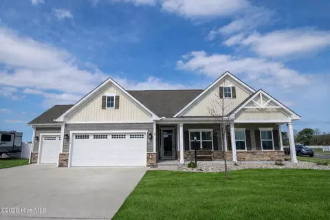 108 Steppeside Ln, Moyock, NC 27958