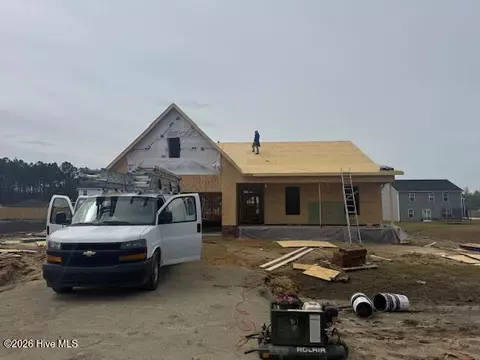 1230 Inner Banks Ln, Jacksonville, NC 28546