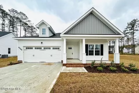1233 Inner Banks Ln, Jacksonville, NC 28546