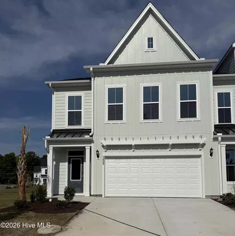 5609 Palm Tree Pl, Leland, NC 28451