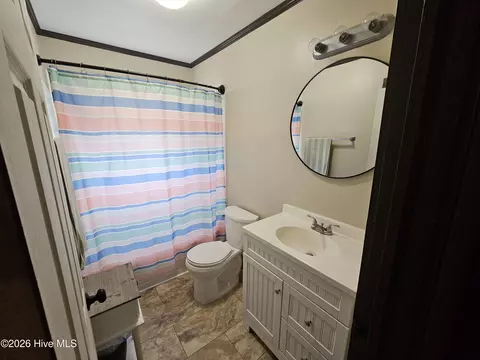 Bath - 807 E 8th St, Washington, NC 27889 photo 1 of 1