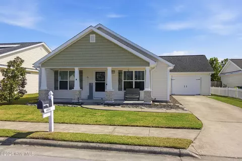 404 Elsmore Dr, New Bern, NC 28562