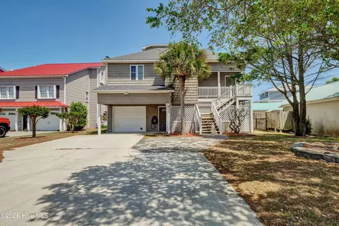 933 General Whiting Blvd, Kure Beach, NC 28449