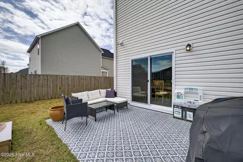 1238 Dabney Park Dr, Leland, NC 28451