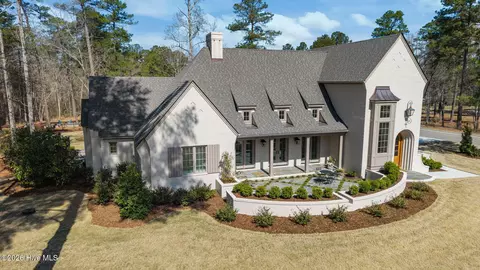 Exterior - 201 Crescent Ct, Pinehurst, NC 28374 photo 17 of 18